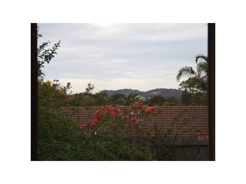 Injune Place, Mudgeeraba QLD 4213