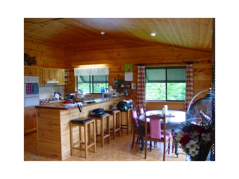 21 Ee-jung Road, Springbrook QLD 4213