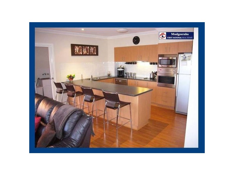 1/23 Robert Street, Mudgeeraba QLD 4213