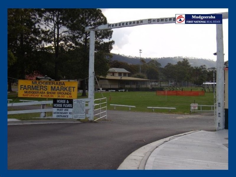 6 Sherwood Close, Mudgeeraba QLD 4213