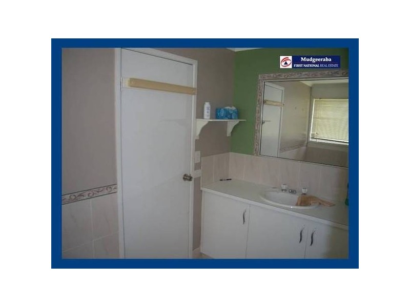 Highland Park QLD 4211