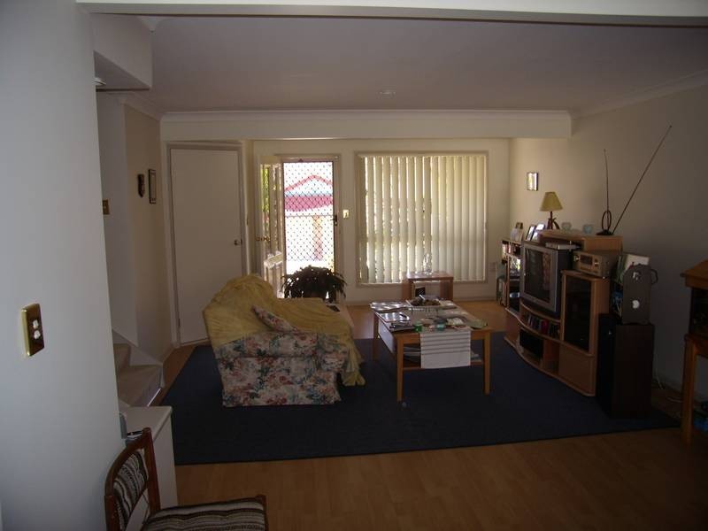 4/12 Sarath Street, Mudgeeraba QLD 4213