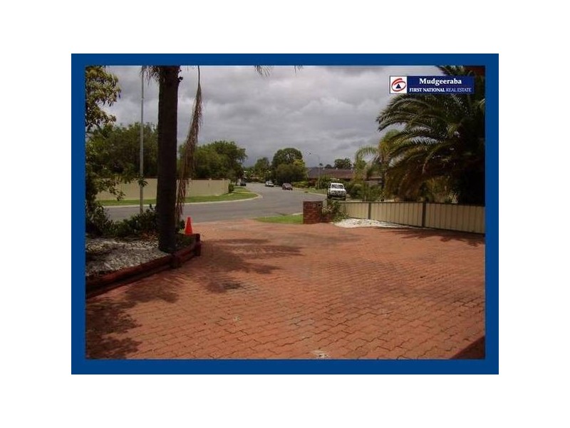 10 Redleaf Court, Burleigh Heads QLD 4220