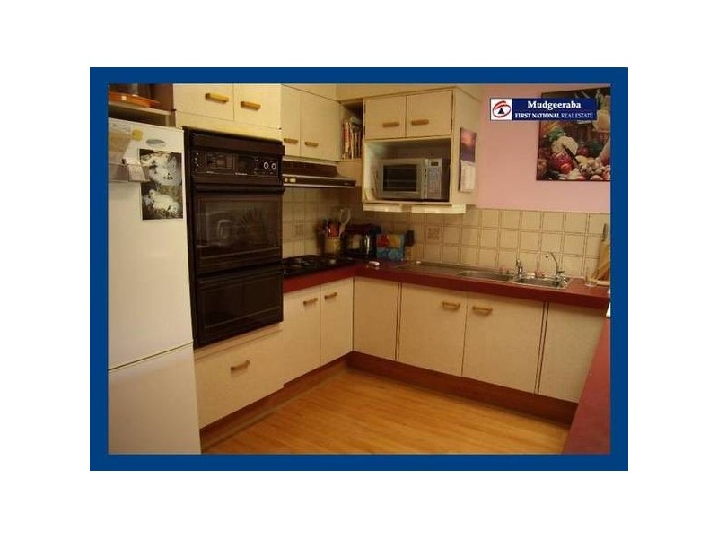 10 Redleaf Court, Burleigh Heads QLD 4220