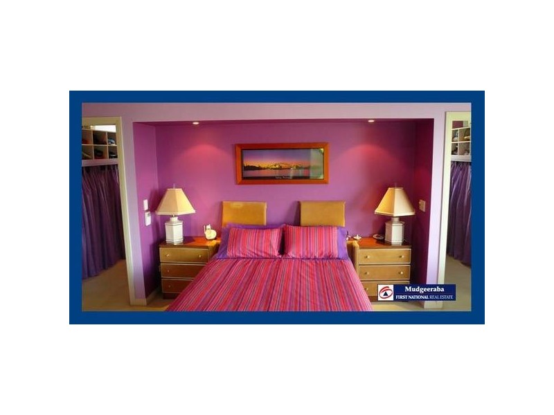 17 Coral Coast Drive, Tallai QLD 4213