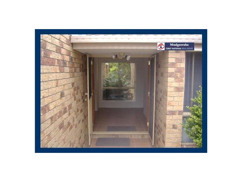 19 Issell, Highland Park QLD 4211