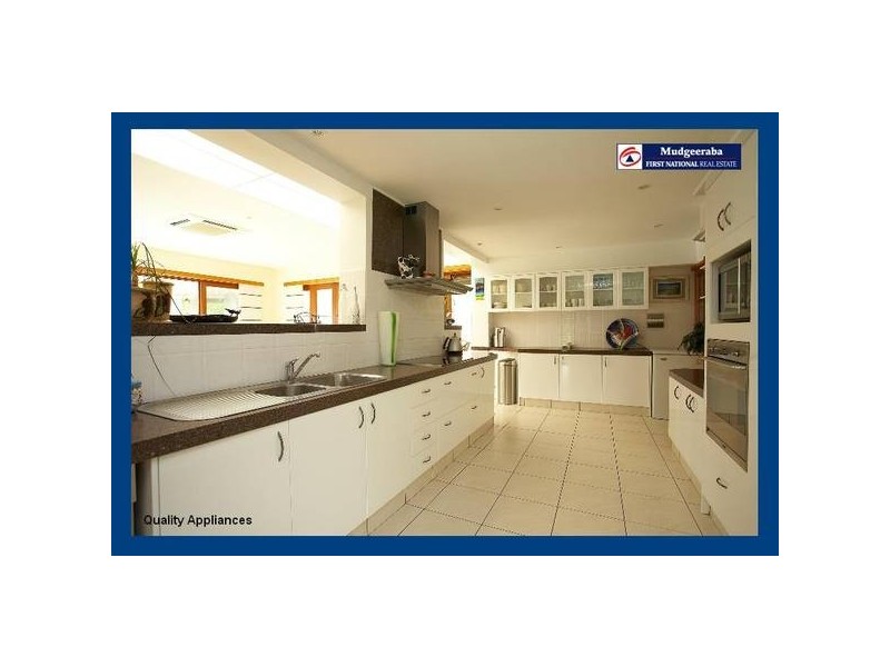 2 Princess Place, Tallai QLD 4213
