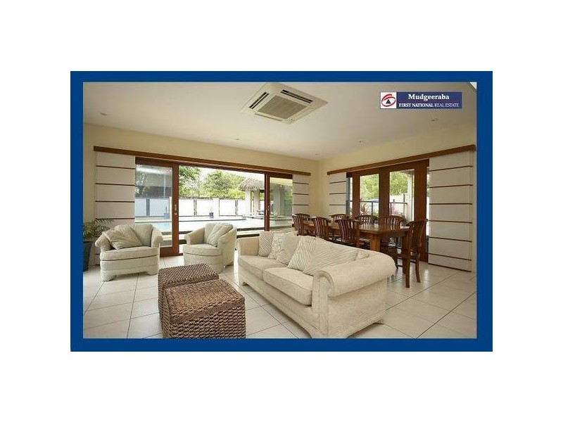 2 Princess Place, Tallai QLD 4213