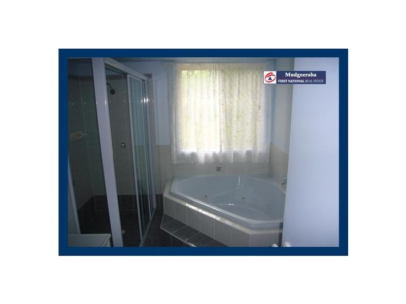 24 New Haven Cres, Worongary QLD 4213