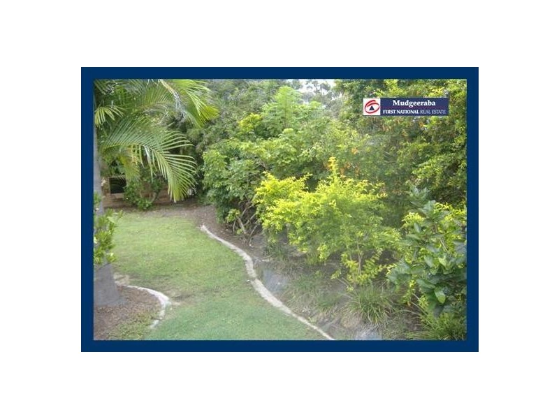 19 Issell Place, Highland Park QLD 4211
