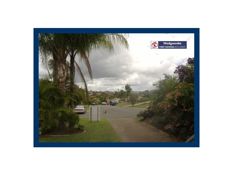 19 Issell Place, Highland Park QLD 4211