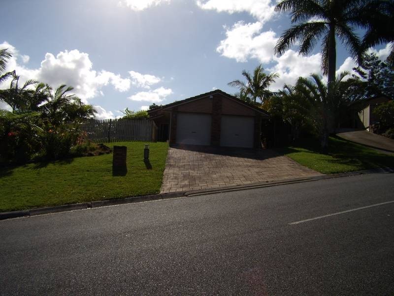 6 Huntingdale Crescent, Robina QLD 4226