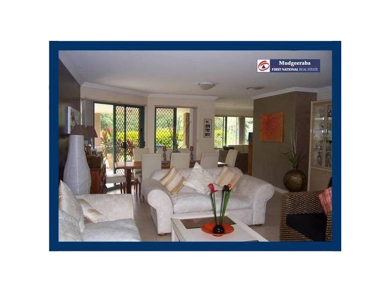 3 Bleadon Place, Mudgeeraba QLD 4213