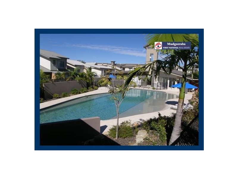 25/19 Carina Peak Drive, Varsity Lakes QLD 4227