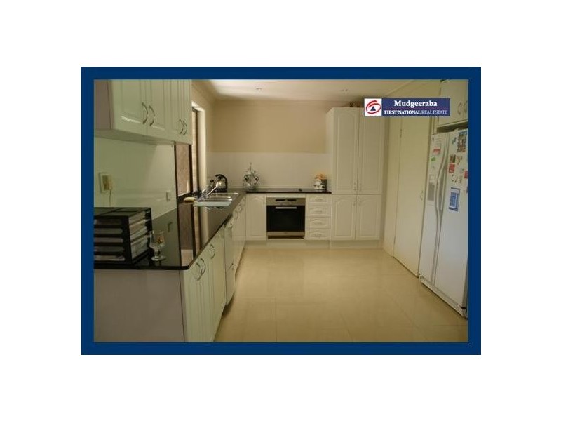 11 Natan Road, Mudgeeraba QLD 4213