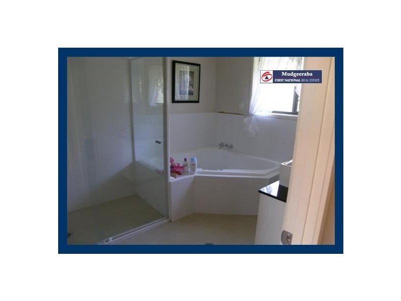 11 Natan Road, Mudgeeraba QLD 4213