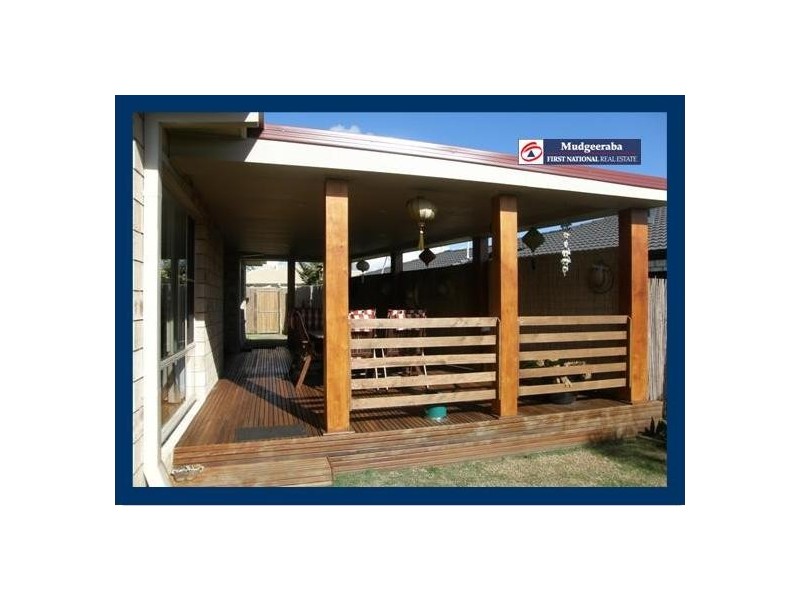 8 Felix Court, Merrimac QLD 4226