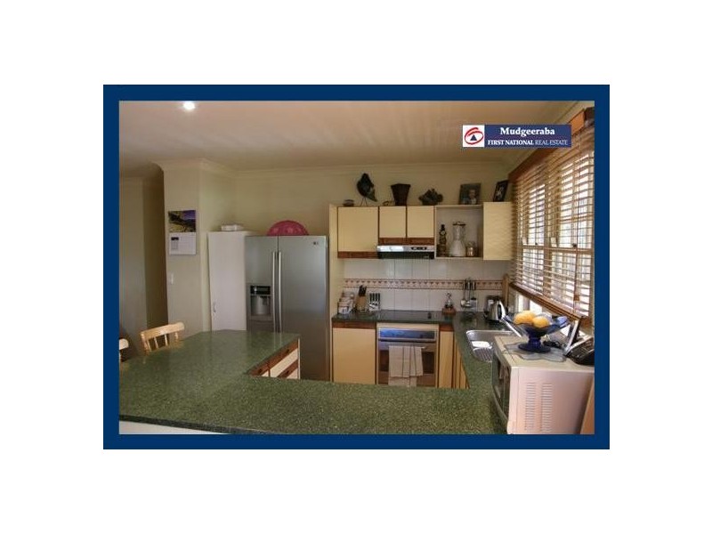 77 Hersden Court, Bonogin QLD 4213