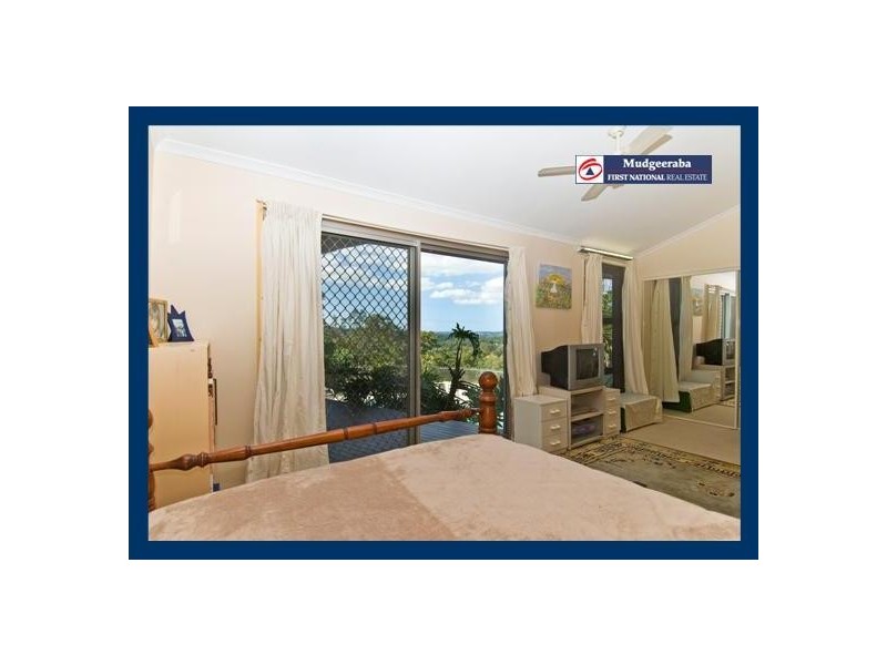 24 Glenrowan Drive, Tallai QLD 4213
