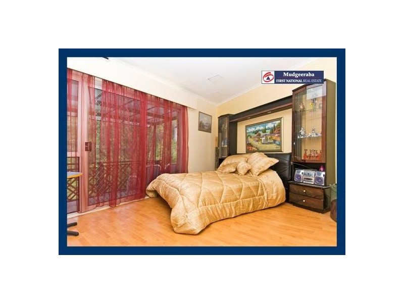 24 Glenrowan Drive, Tallai QLD 4213