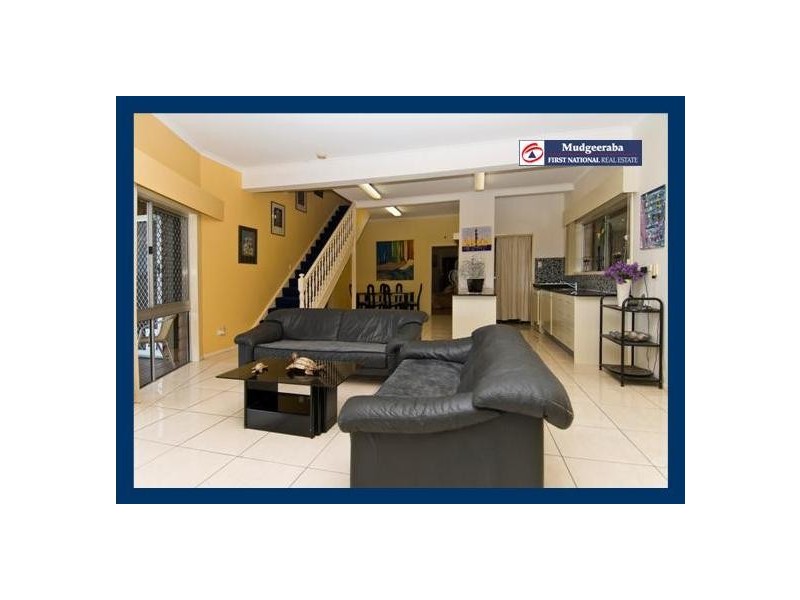 24 Glenrowan Drive, Tallai QLD 4213