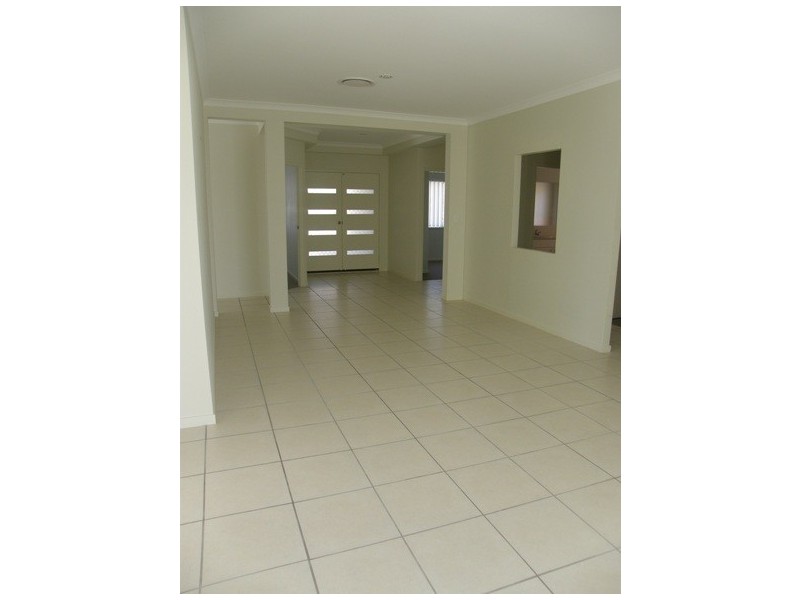 25 Antonson Crescent, Mudgeeraba QLD 4213