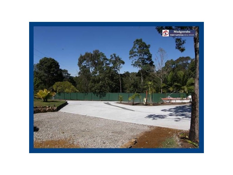 8 Otiose Court, Tallai QLD 4213