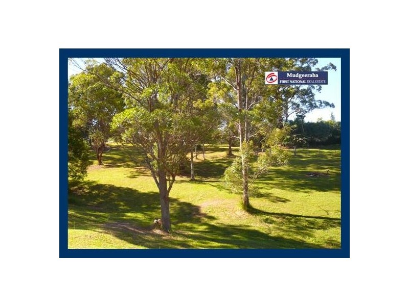 523 Bonogin Road, Bonogin QLD 4213