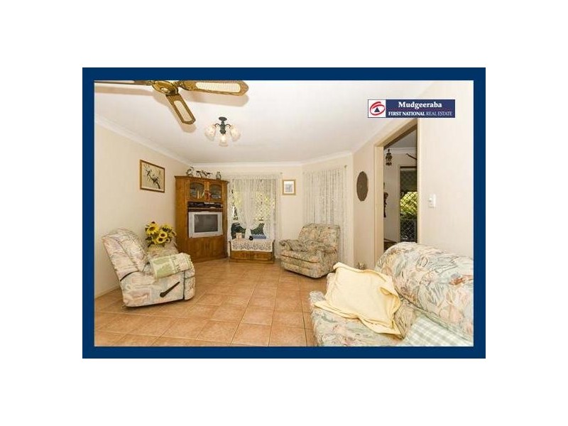 523 Bonogin Road, Bonogin QLD 4213