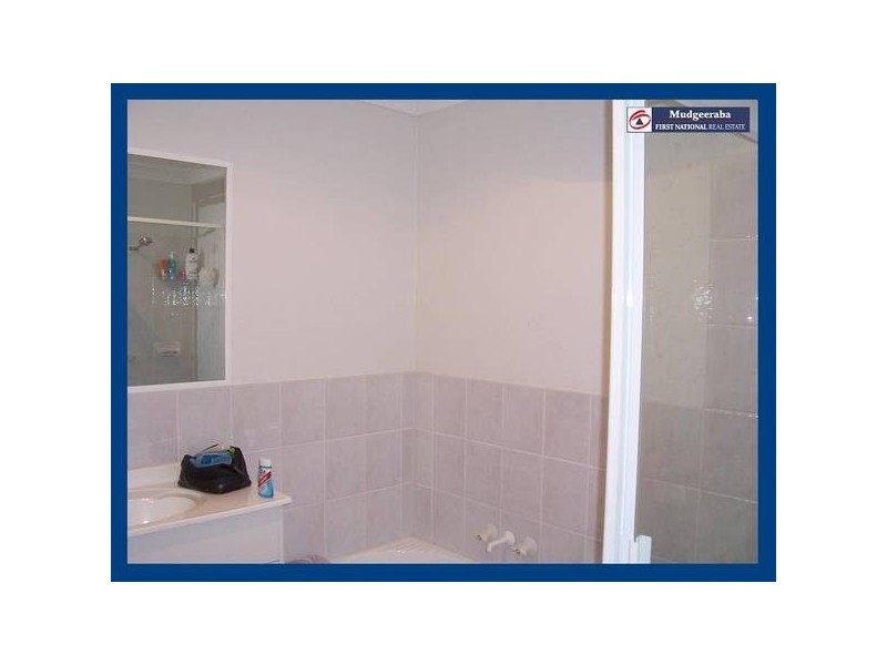 6/2 Penda Court, Merrimac QLD 4226