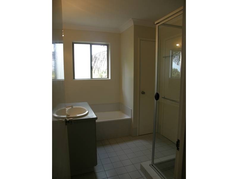 12/4 Sherwood Close, Mudgeeraba QLD 4213