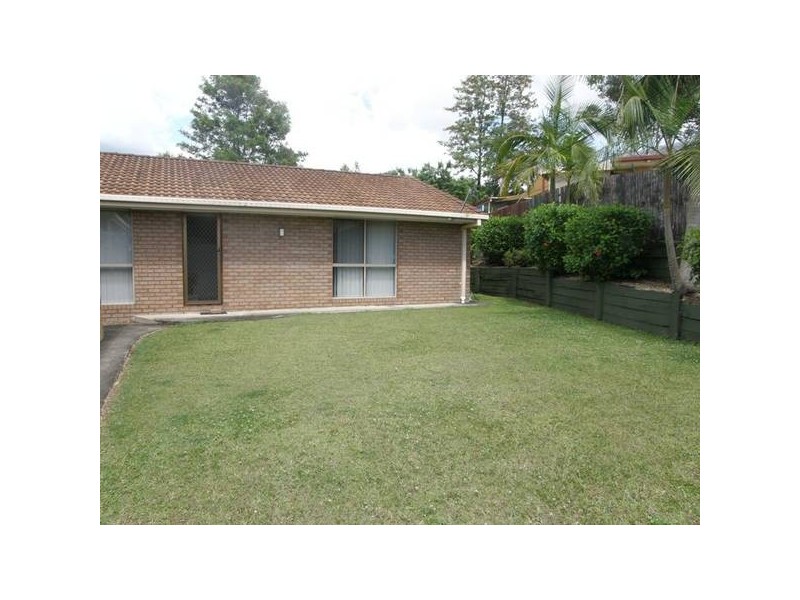 8 Bundgee Court, Mudgeeraba QLD 4213