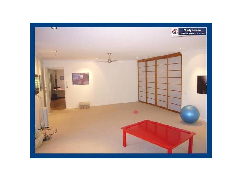 5 Natan Road, Mudgeeraba QLD 4213