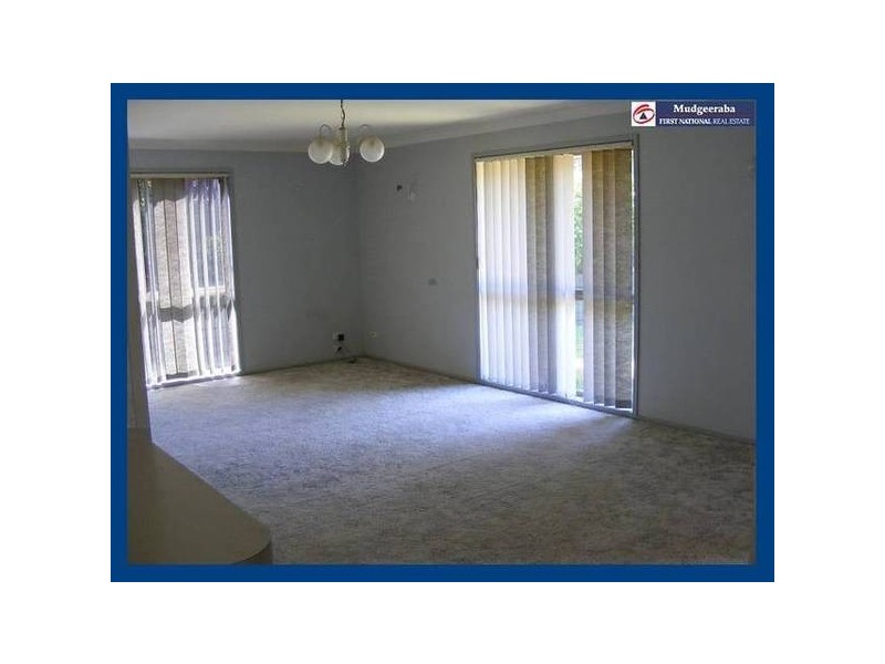 8 Bundgee Court, Mudgeeraba QLD 4213