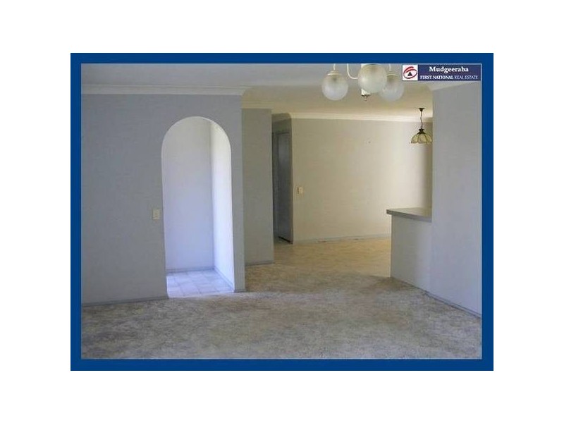 8 Bundgee Court, Mudgeeraba QLD 4213