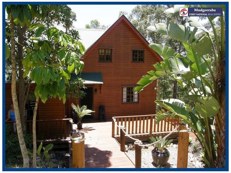 73 Hersden Court, Bonogin QLD 4213