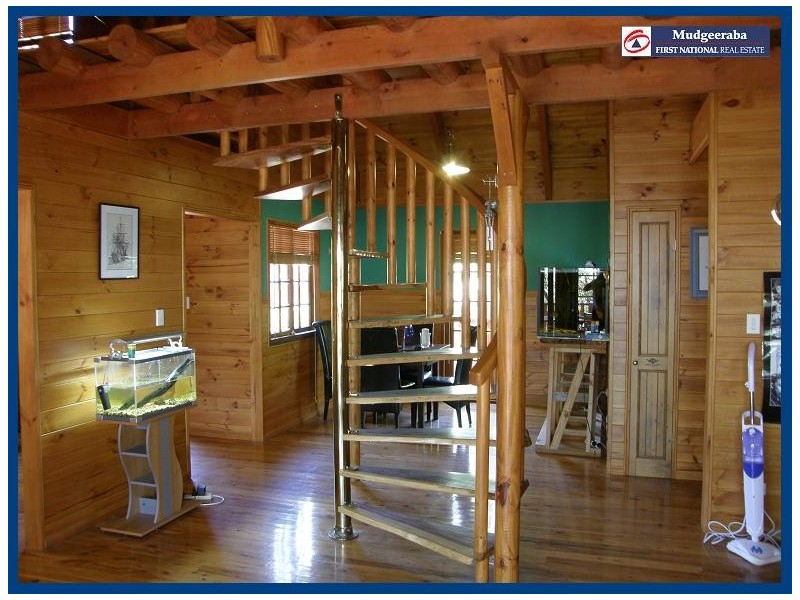 73 Hersden Court, Bonogin QLD 4213