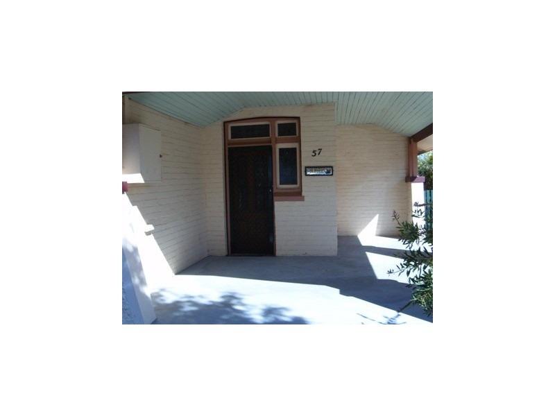 57 Cecile Street, Parkes NSW 2870