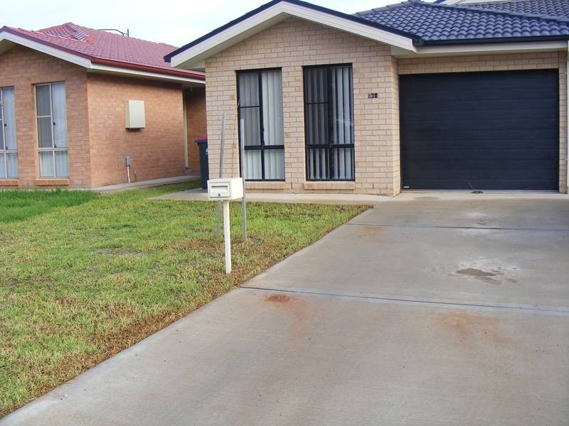 76B Close Street, Parkes NSW 2870
