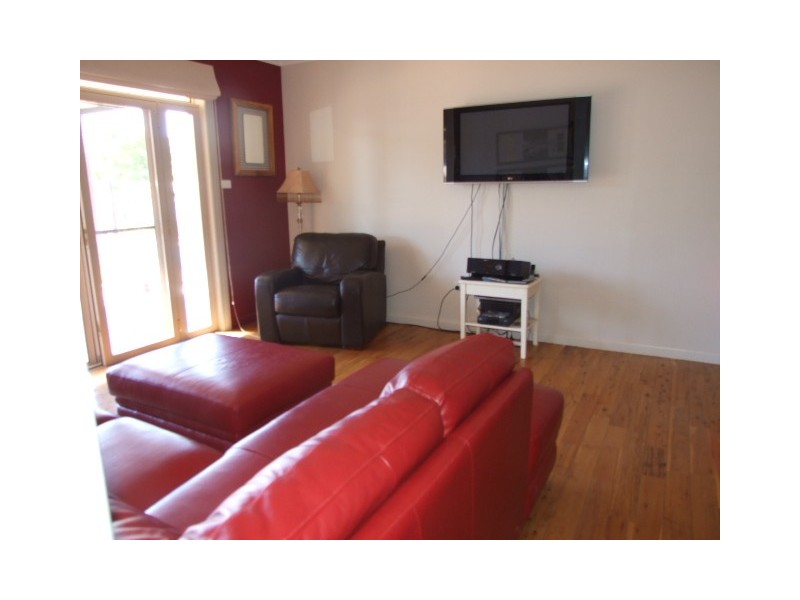 381 Clarinda Street, Parkes NSW 2870