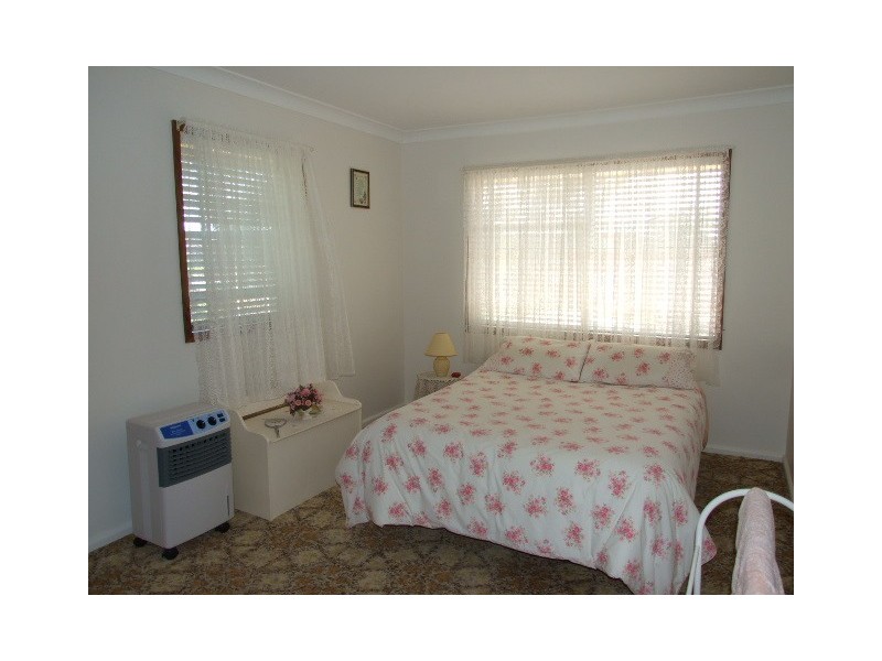10 Mengarvie Road, Parkes NSW 2870