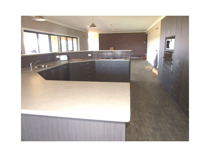 1 Back Yamma Road, Parkes NSW 2870