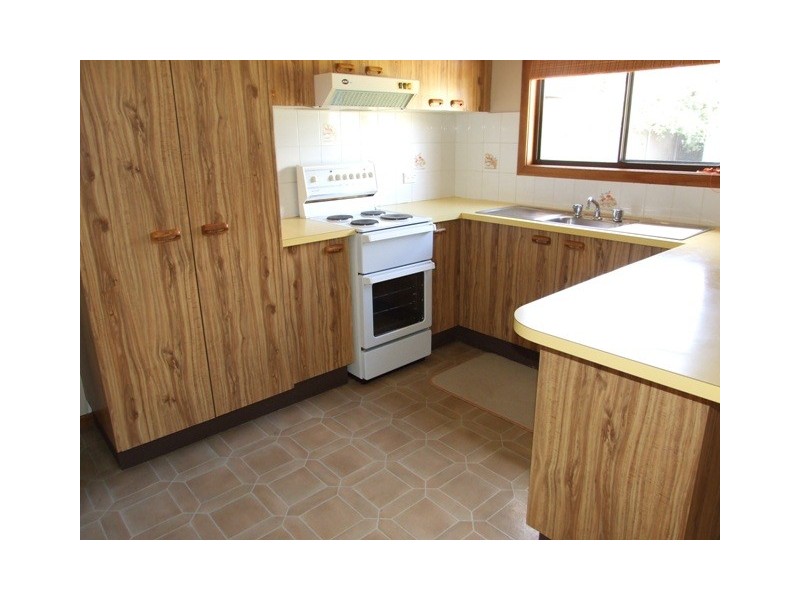 17 Lawson Street, Parkes NSW 2870