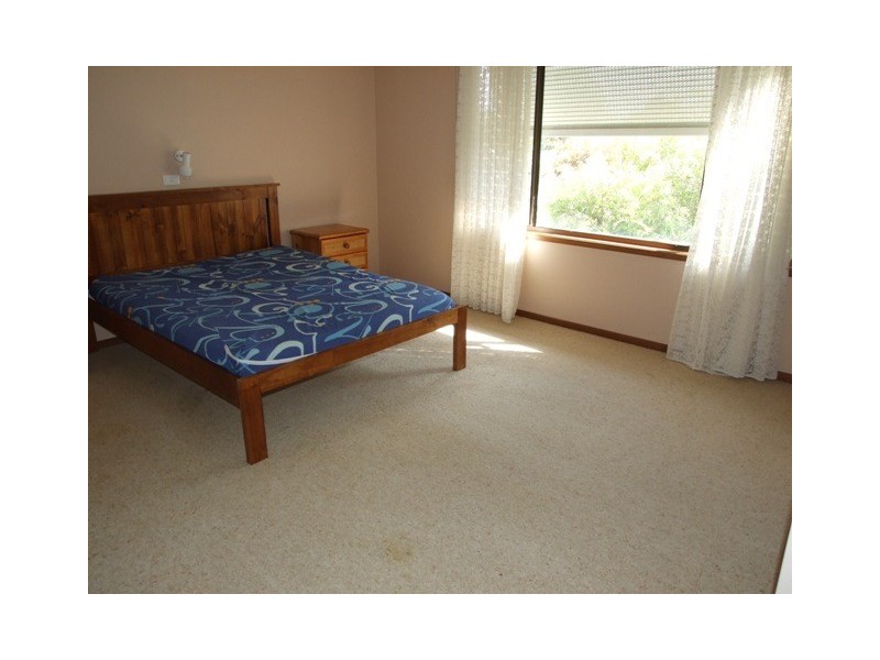 17 Lawson Street, Parkes NSW 2870