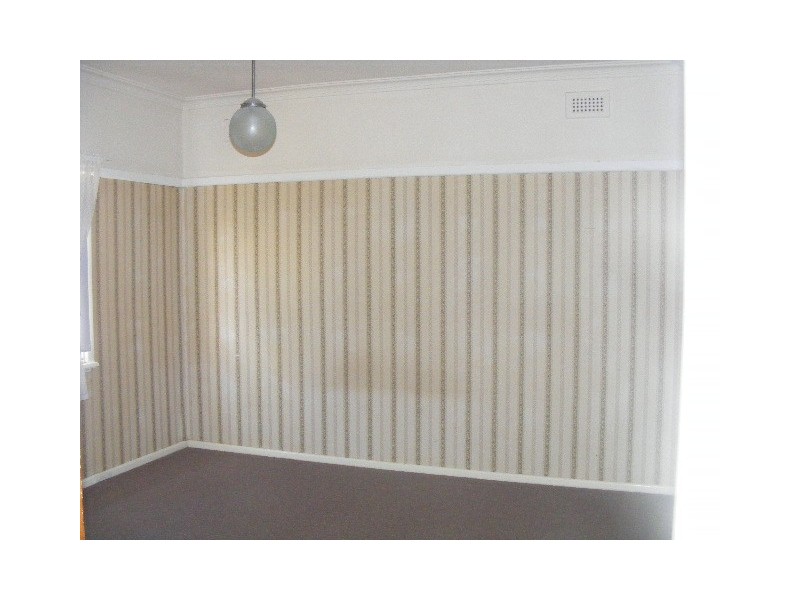 3 Captain Wilson Avenue, Parkes NSW 2870