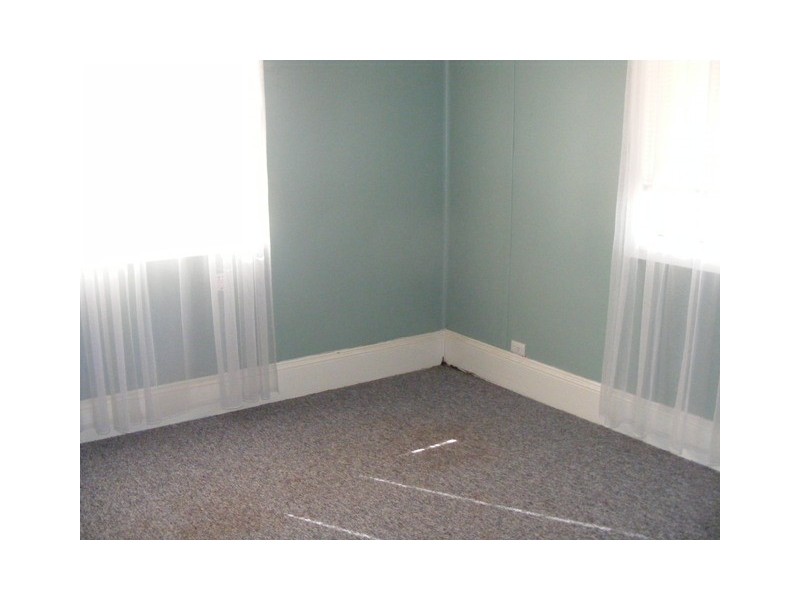 36 Albert Street, Parkes NSW 2870