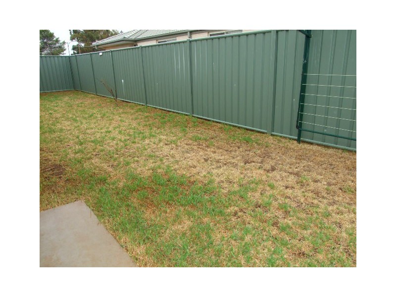 3/80 Close Street, Parkes NSW 2870