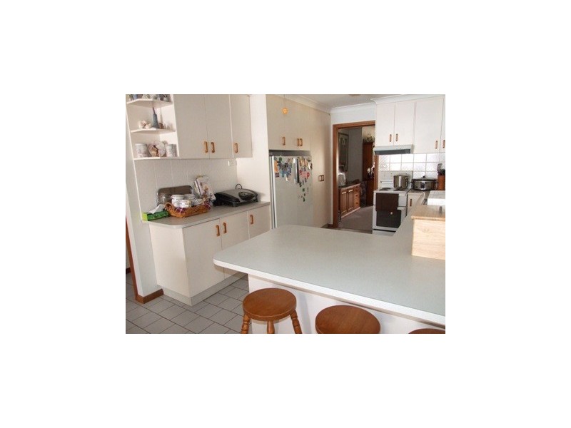 15 Patterson Street, Parkes NSW 2870