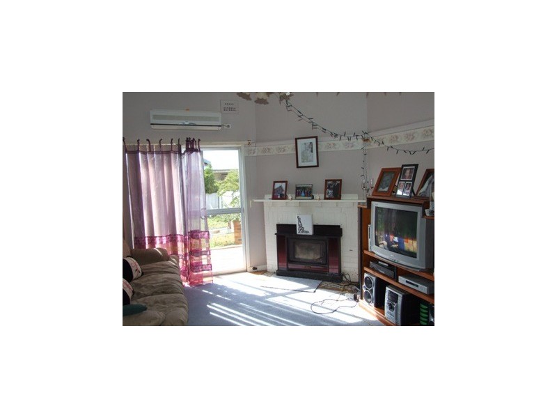34 May Street, Parkes NSW 2870