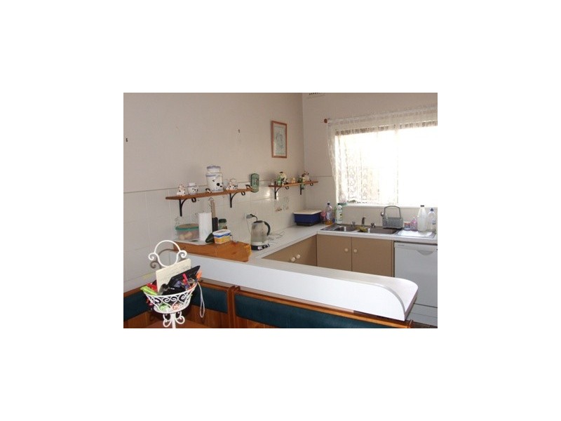 34 May Street, Parkes NSW 2870